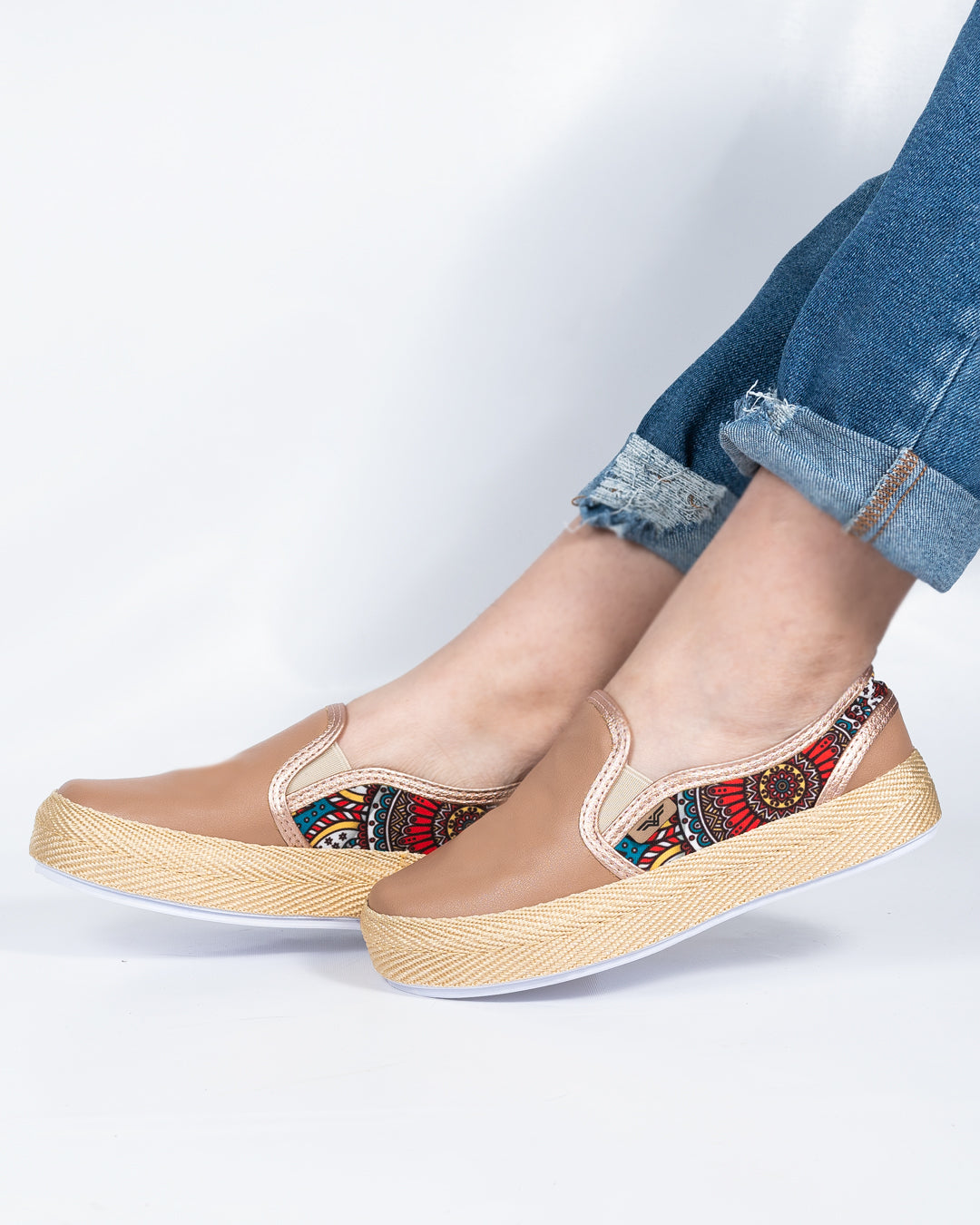 8038 CAMEL X MANDALA NARANJA