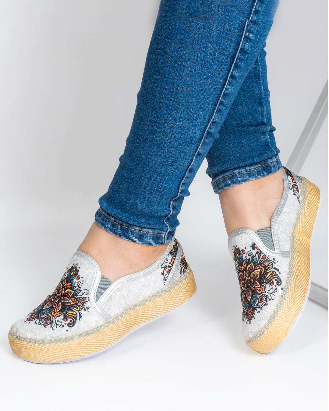 8038 GRIS X HOPPE